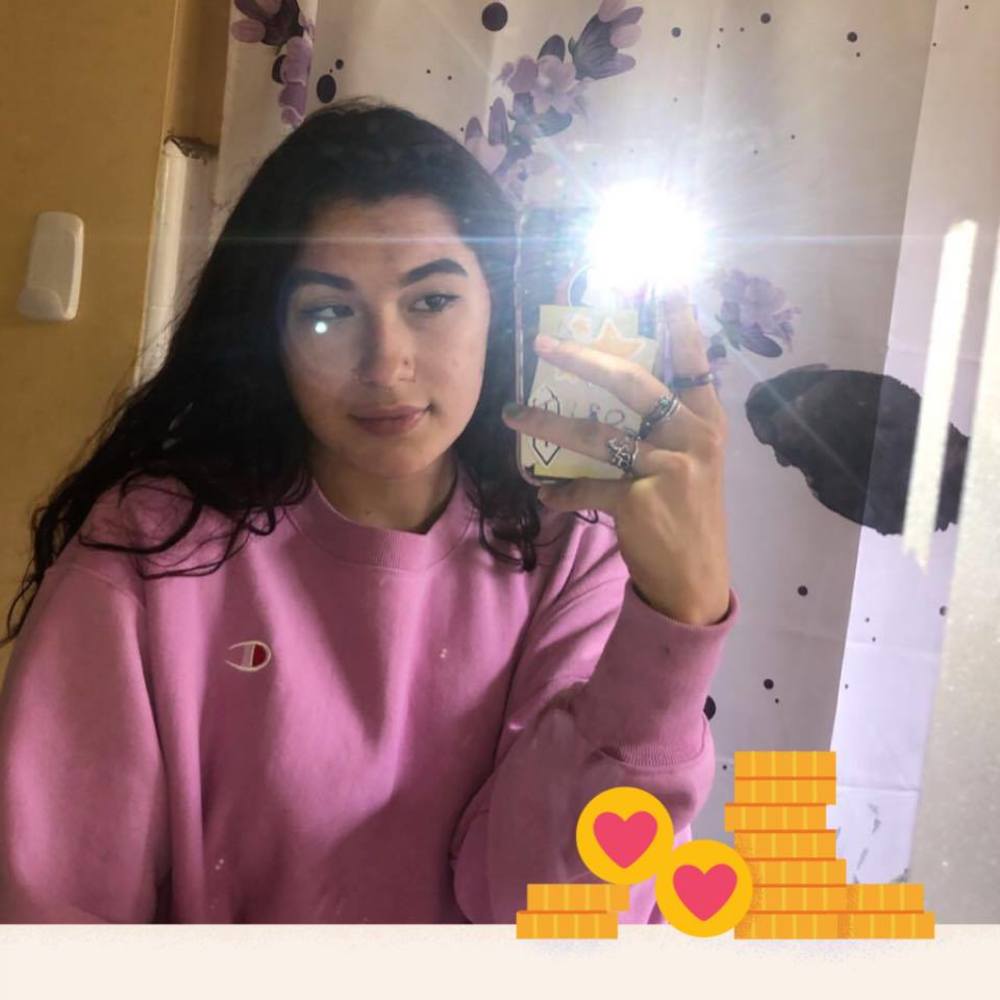 Meet your Posher, Alina